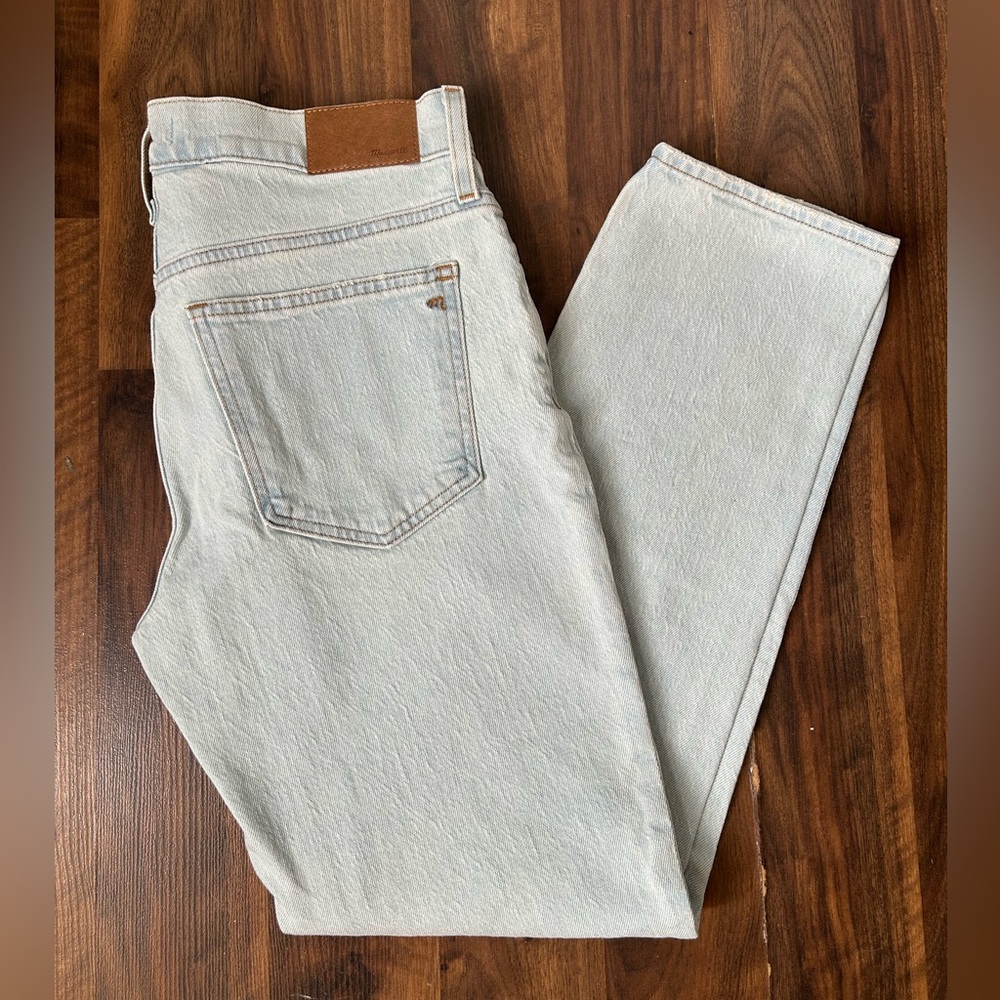 Madewell Women's Light Wash Straight Leg Jeans